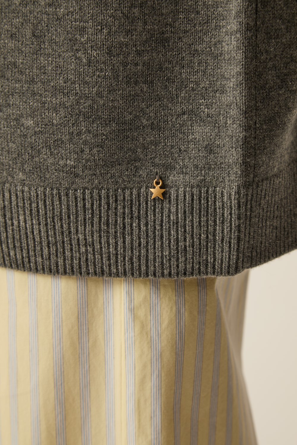Pull manches courtes Aromane Gris Medium