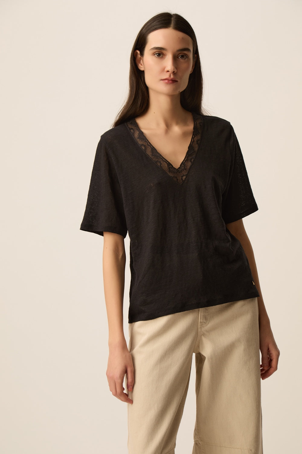 T-shirt Hela Noir