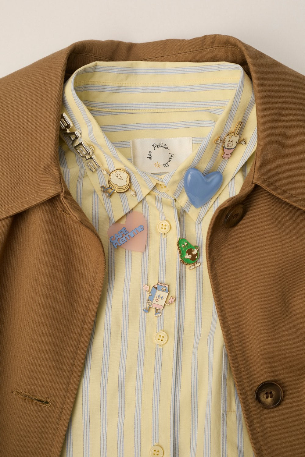 Broche Miko