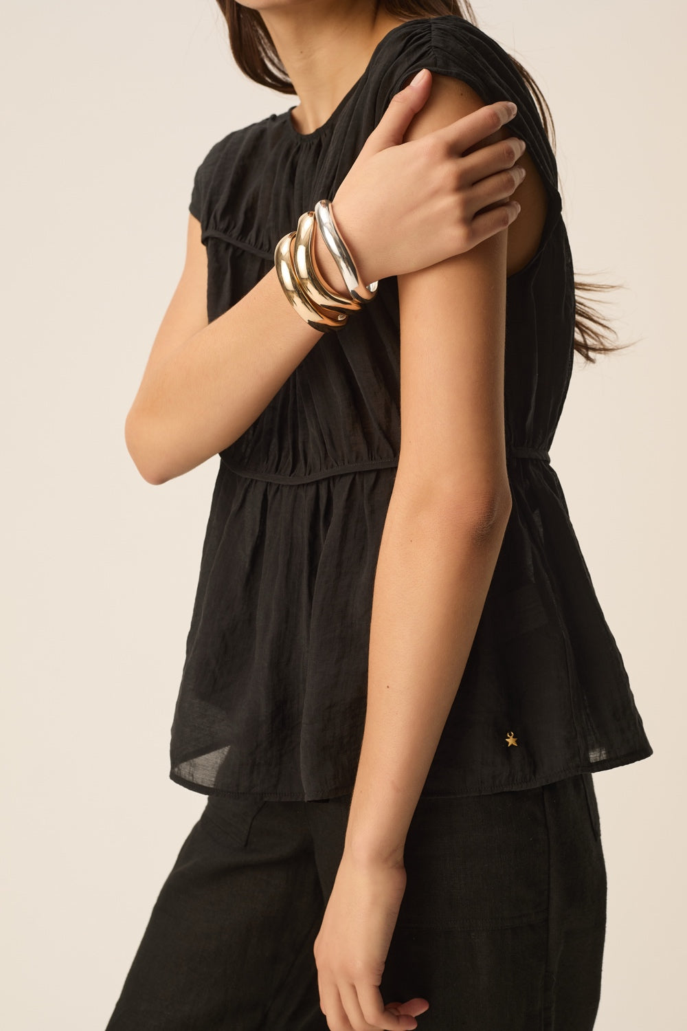 Pacco Dore Bangle