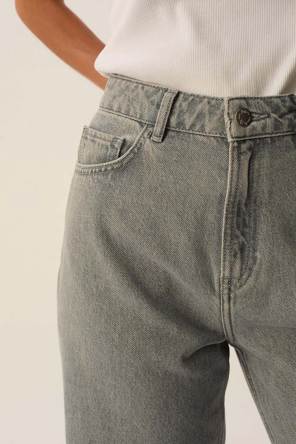 Jean Louela1 Grey