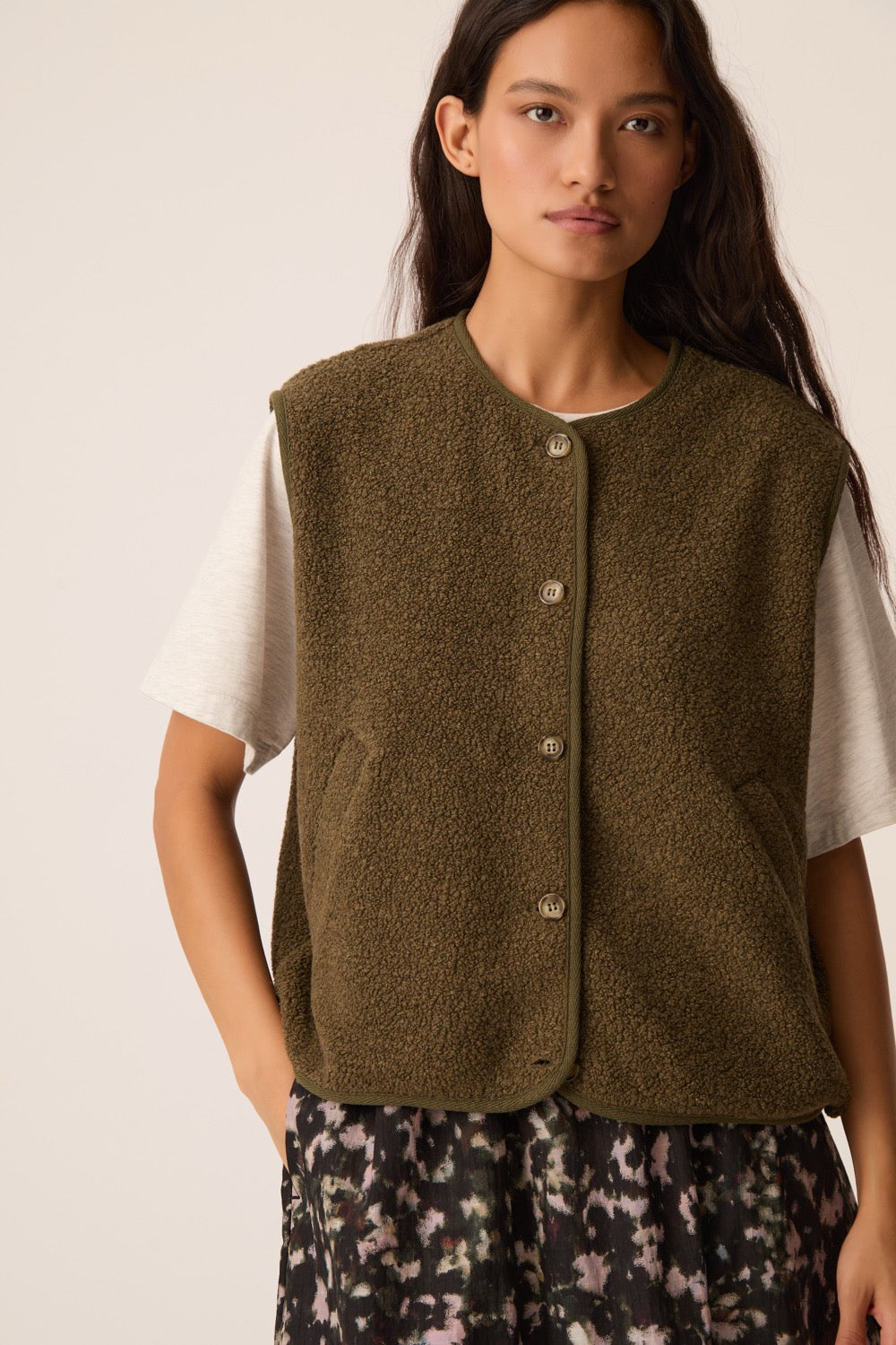 Veste sans manches en maille bouclette laine mélangée rouge