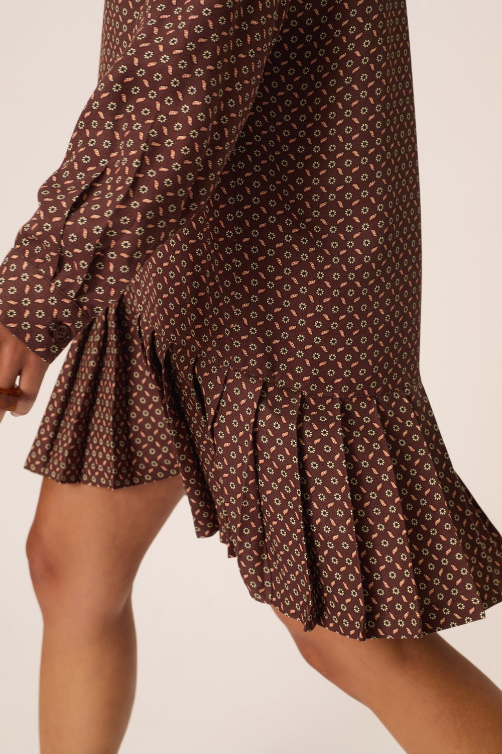 Dress Vale Cravate