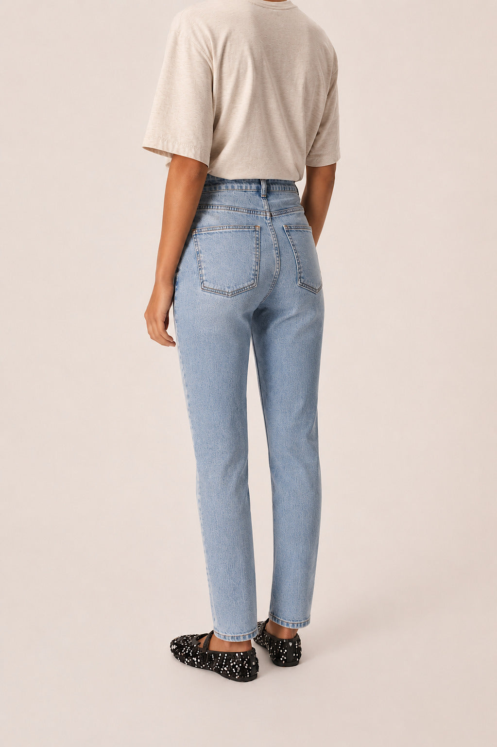 Jean Leonie Light Stone